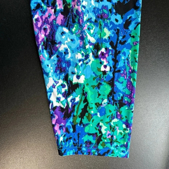 LA Cera Women's 1X Slinky Blouse Arsty Popover Colorful Pleats Stretch V Neck‎ - Picture 10 of 14